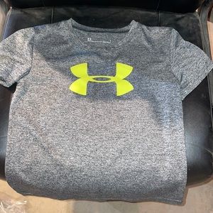Under armour tee